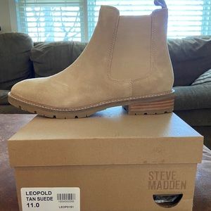 STEVE MADDEN LEOPOLD TAN SUEDE BOOTS